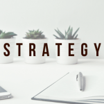 Una nueva estrategia de redes sociales: papel, lápiz y un móvil.